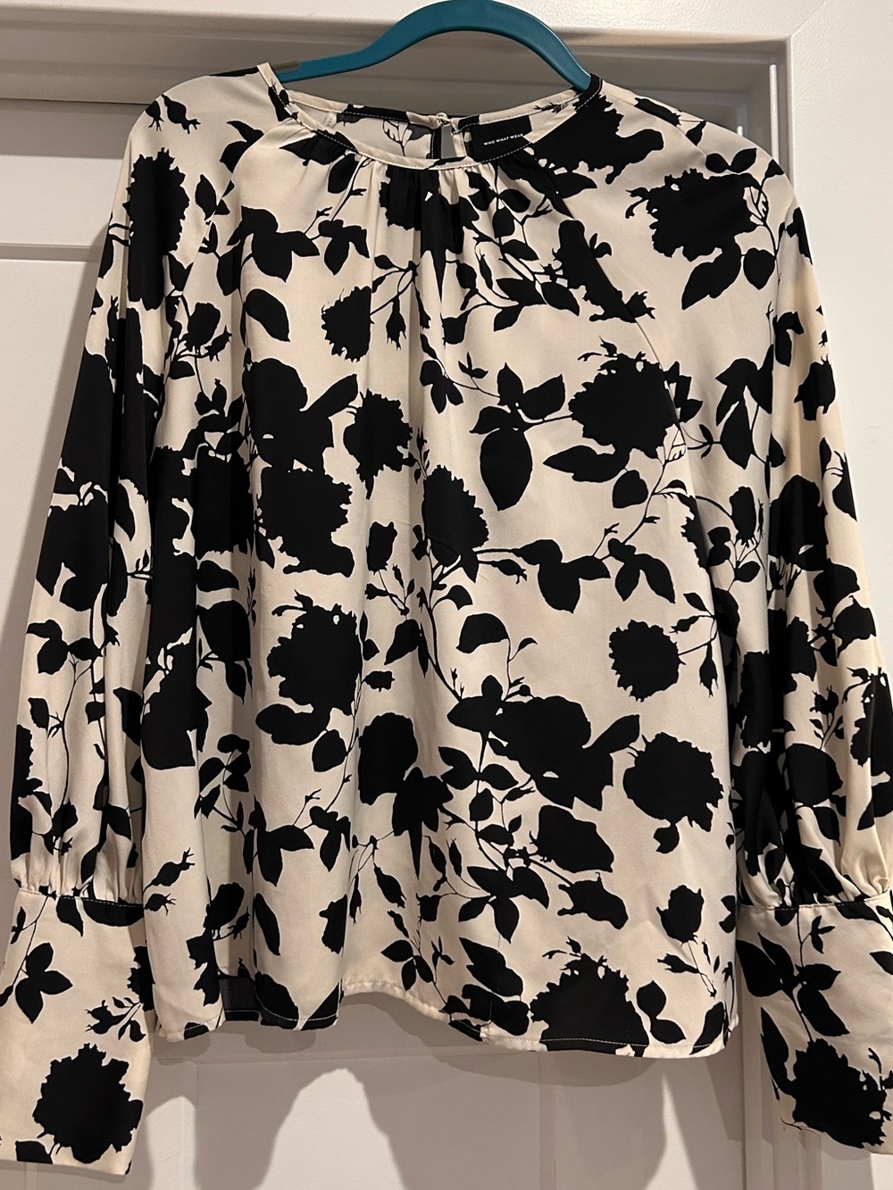 Who What Wear Black & Cream Floral Long-Sleeve Blouse